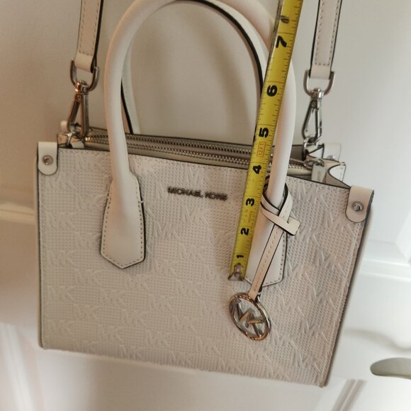 Michael Kors - White Crossbody - Picture 9 of 10